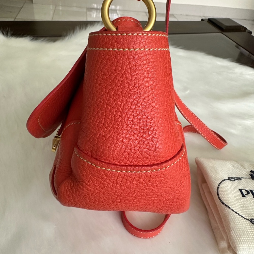 Stunning Crossbody - Picture 7 of 17
